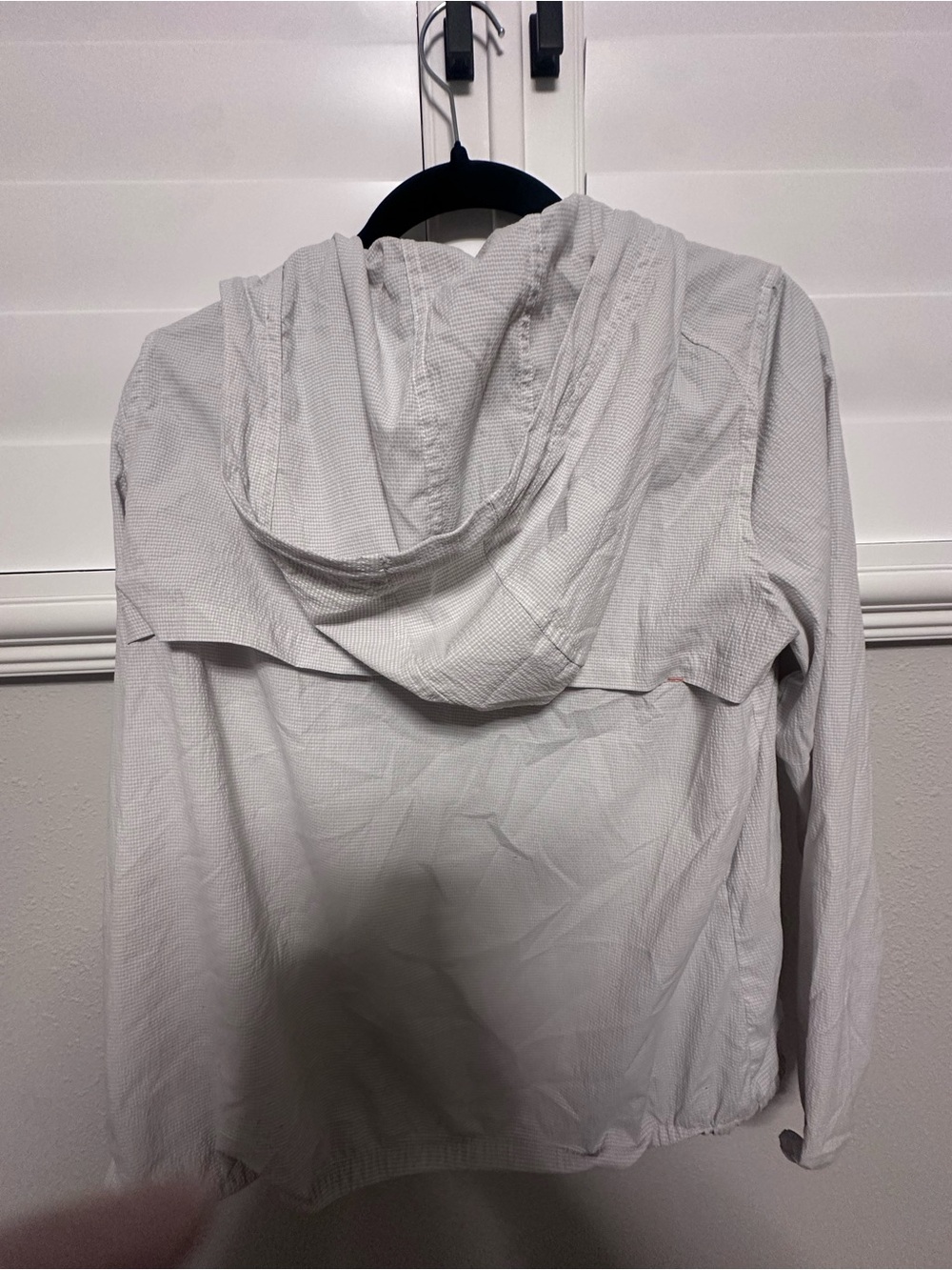 Orvis Light Gray Hooded Jacket with Orange Accent - Picture 4 of 4